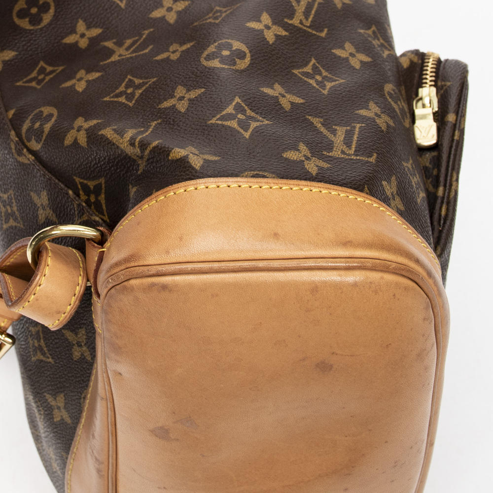 Louis Vuitton Montsouris GM - Picture 7 of 11